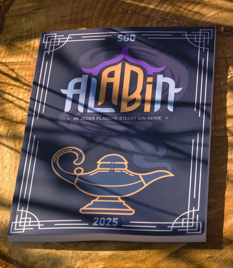 Cover der SGG Bingen Abizeitung 2025